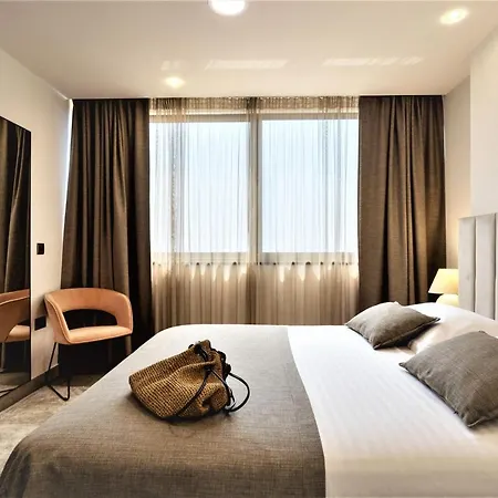 Island View Σπλιτ