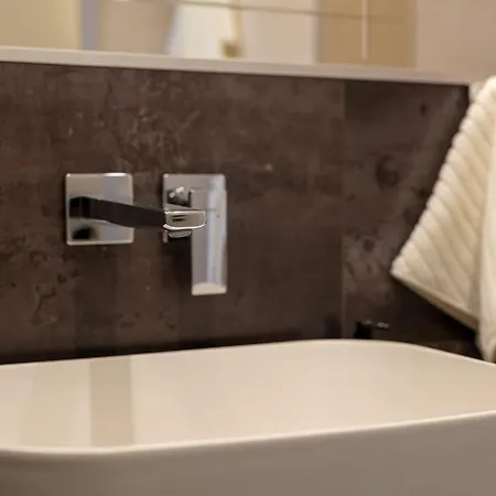 Island View * Σπλιτ